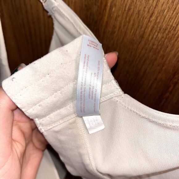Cacique Lightly Lined No Wire Bra 40DD Tan Neutral Everyday Comfort Adjustable - Picture 6 of 6